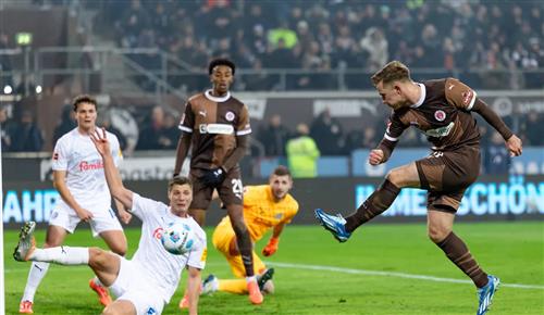 St. Pauli vs Kierholstein