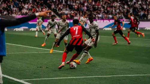 Eintracht Frankfurt vs Bayer Leverkusen