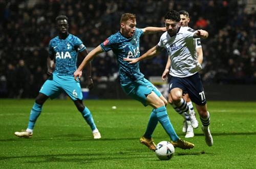 Preston-Tottenham Hotspur