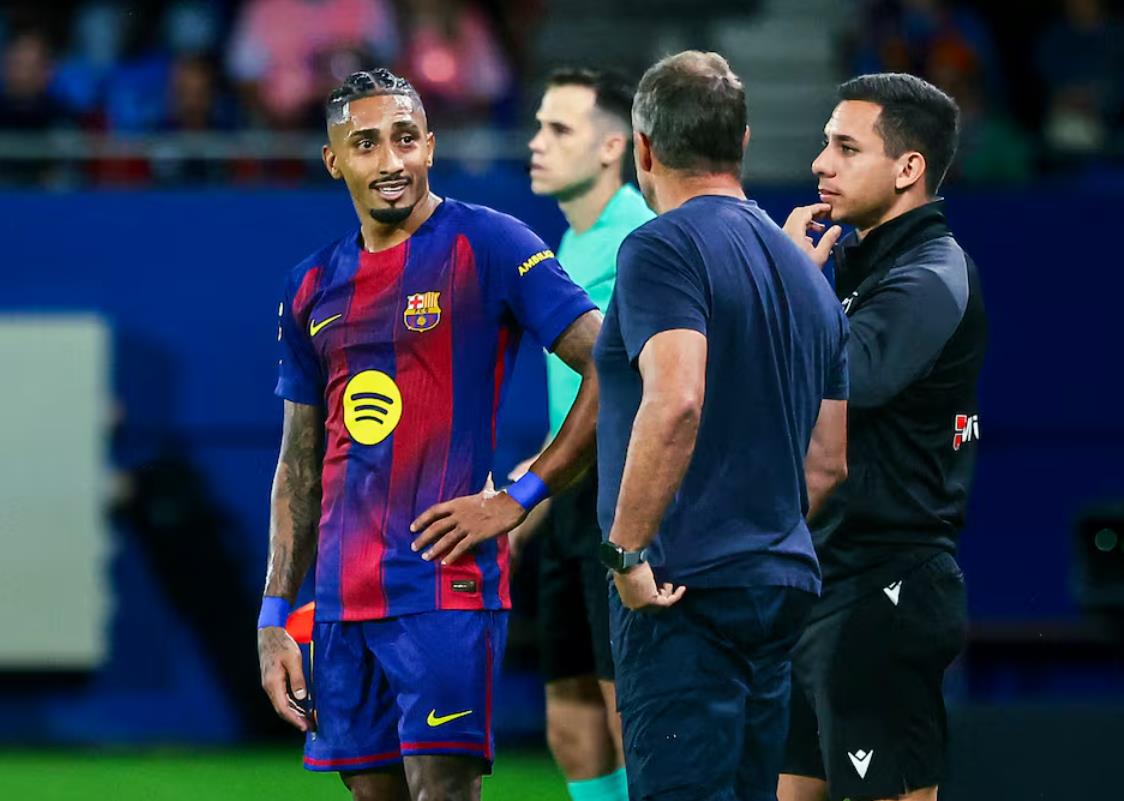 Medios occidentales: Flick está descontento con la reaparición de la antigua lesión de Rafinha y exige una explicación al equipo de recuperación