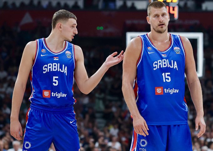 Jokic tuvo 19 victorias y 6 derrotas contra el Heat. Jovic: Siempre se burla de él y no lo soporta.
