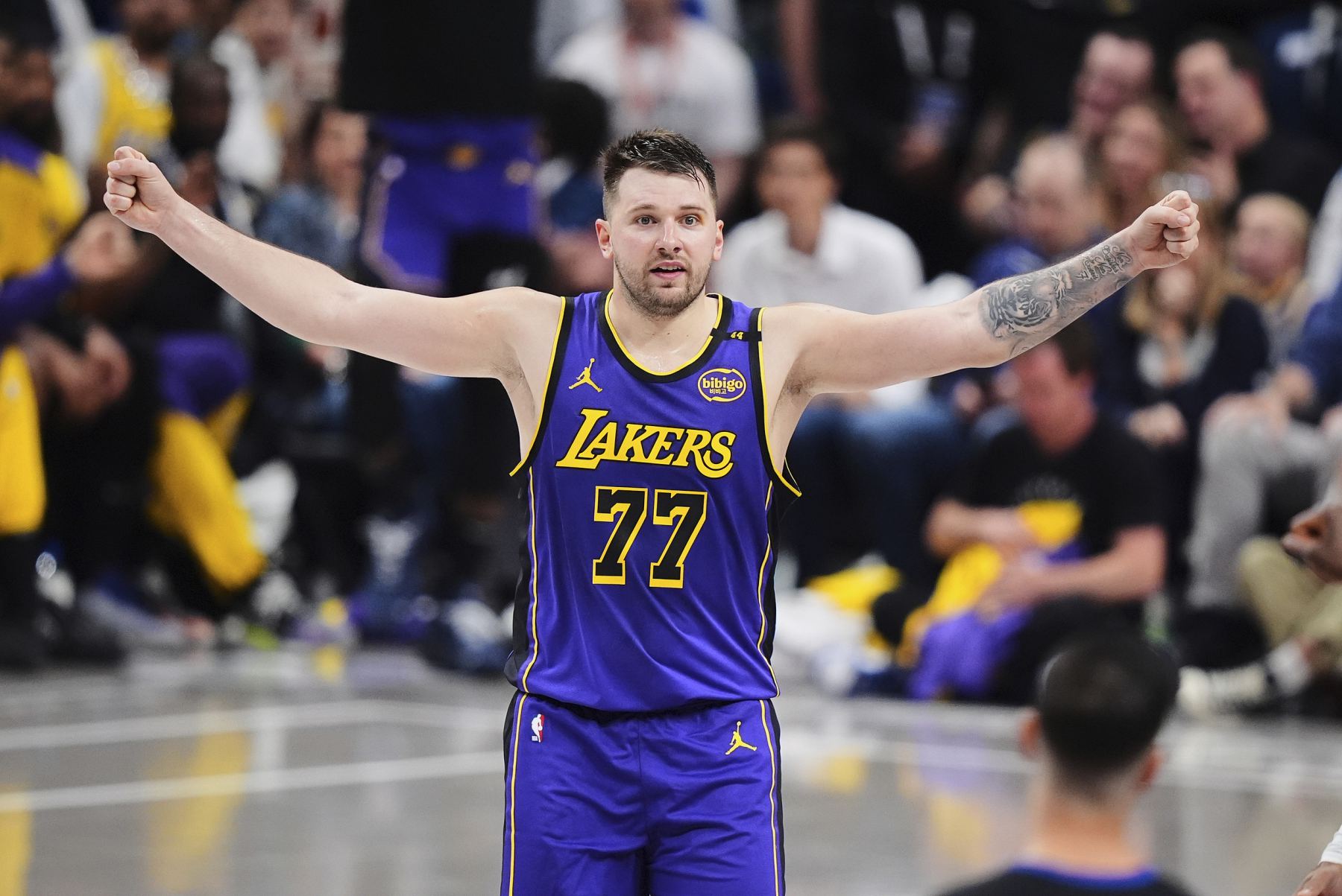 Alineación inicial de Lakers vs Bucks: Bronny comienza por primera vez esta temporada, Doncic PK antetokounmpo